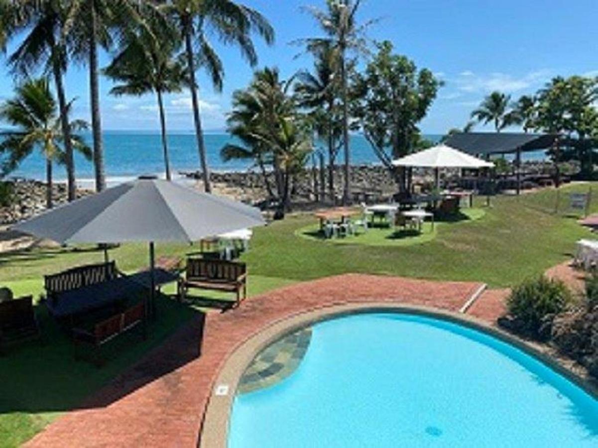 The Resort At Dolphin Heads Mackay Buitenkant foto